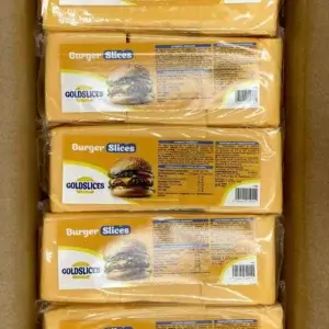 Сир слайсами для бургерів Чеддер 12 % "GOLDSLICES" (84 шт) (пак 1,05кг)/10